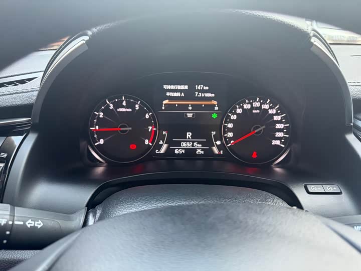 Фото 22 - Honda Avancier