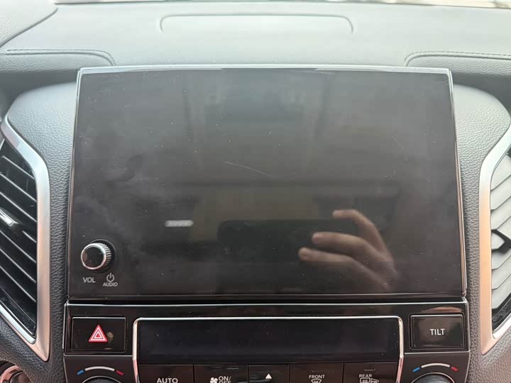 Фото 9 - Honda Avancier