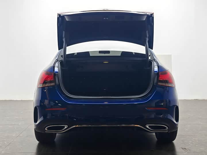 Фото 14 - Mercedes-Benz A-Class