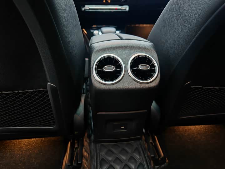 Фото 20 - Mercedes-Benz A-Class