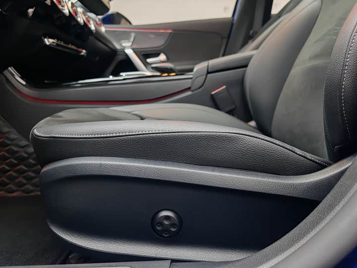 Фото 30 - Mercedes-Benz A-Class