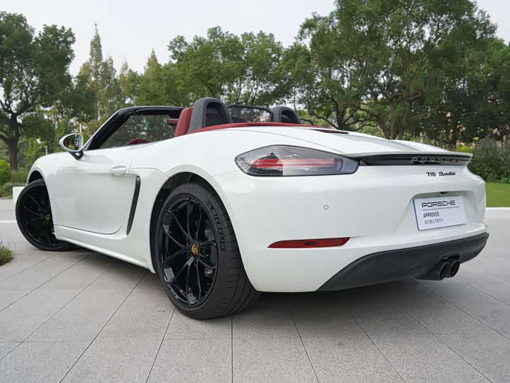 Фото 18 - Porsche 718