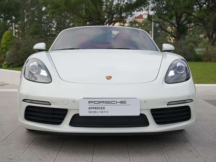 Фото 2 - Porsche 718
