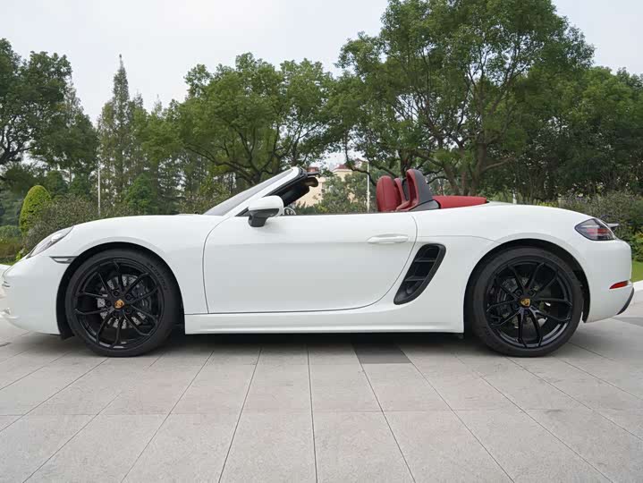 Фото 3 - Porsche 718