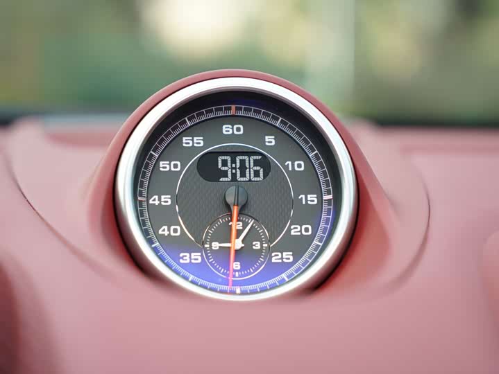 Фото 8 - Porsche 718