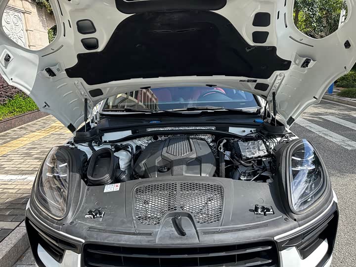 Фото 11 - Porsche Macan