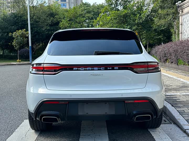 Фото 13 - Porsche Macan