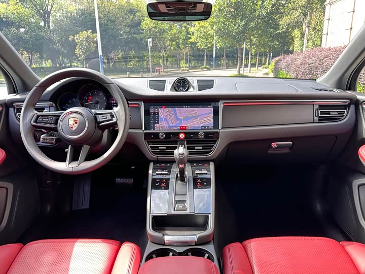 Фото 7 - Porsche Macan