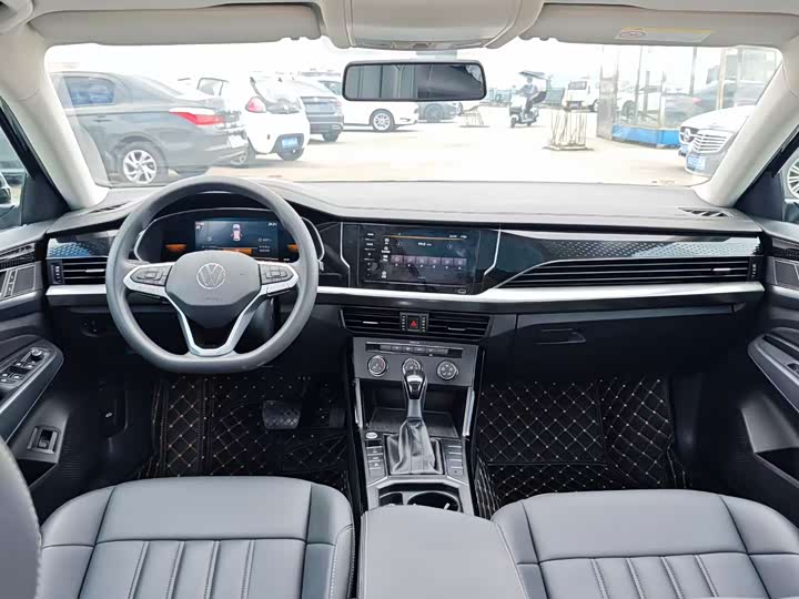 Фото 5 - Volkswagen Passat