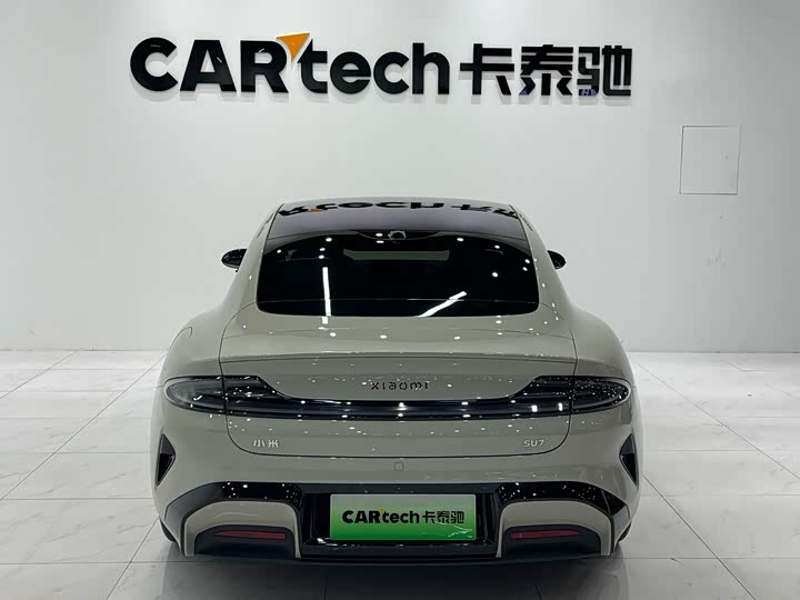 Фото 4 - Xiaomi SU7