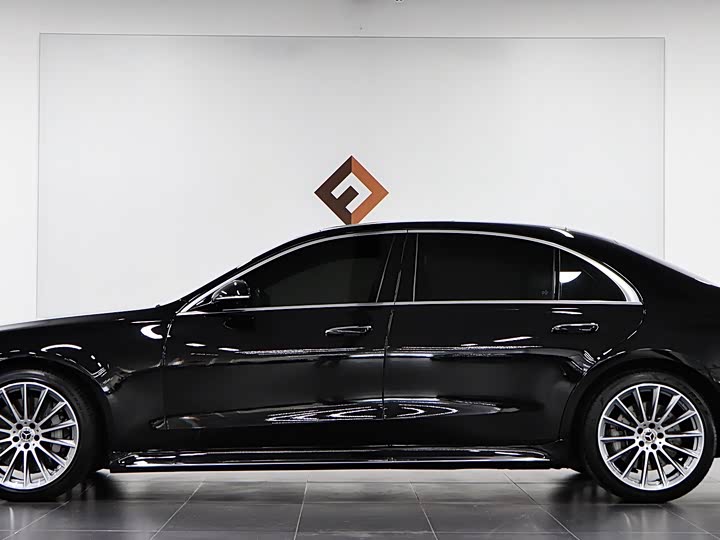 Фото 7 - Mercedes-Benz S-Class