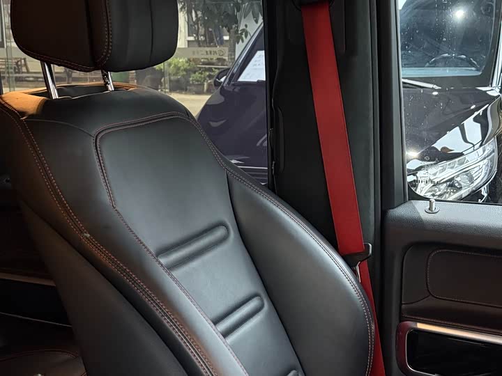 Фото 15 - Mercedes-Benz G-Class