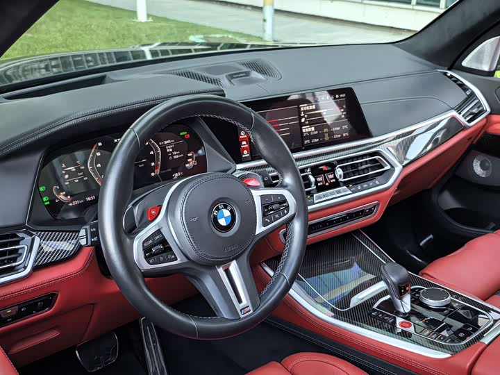 Фото 15 - BMW X5 M