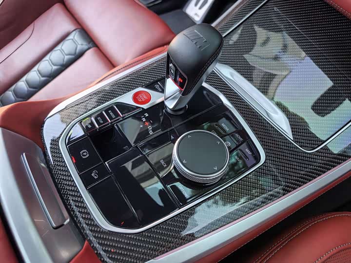 Фото 19 - BMW X5 M