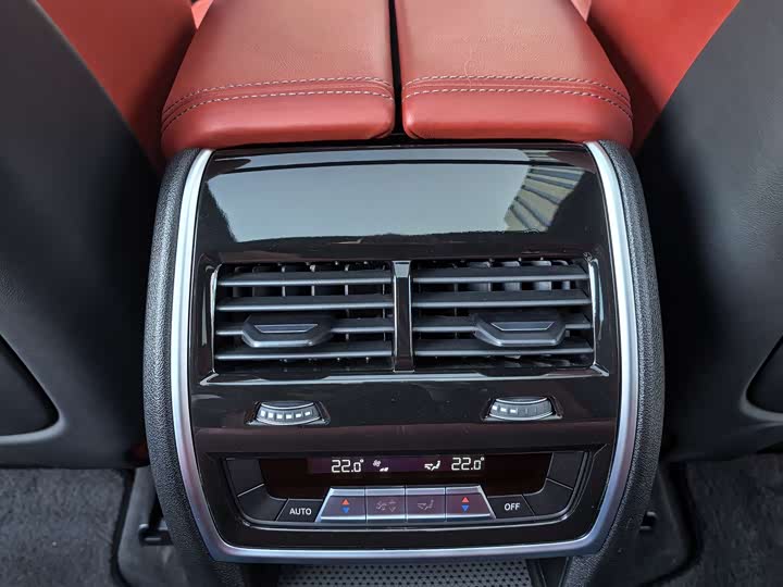 Фото 22 - BMW X5 M