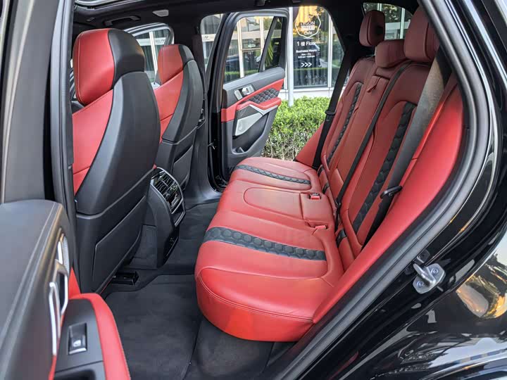 Фото 28 - BMW X5 M