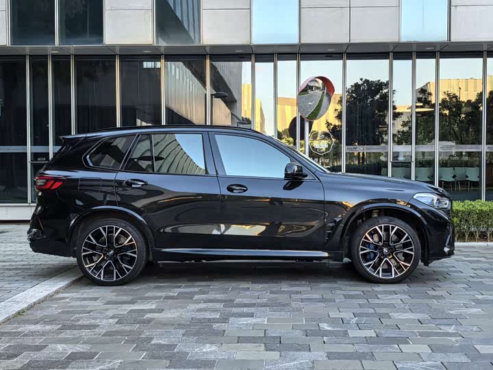 Фото 5 - BMW X5 M