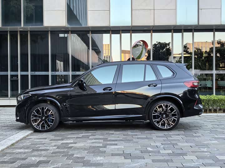 Фото 6 - BMW X5 M