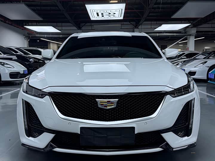 Фото 2 - Cadillac CT5