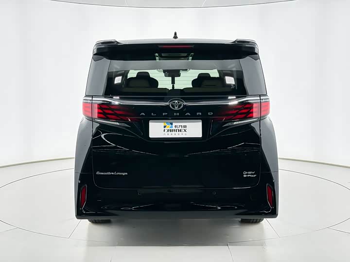 Фото 4 - Toyota Alphard