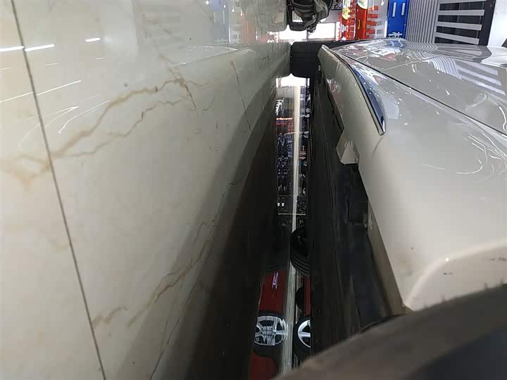 Фото 22 - Mercedes-Benz C-Class