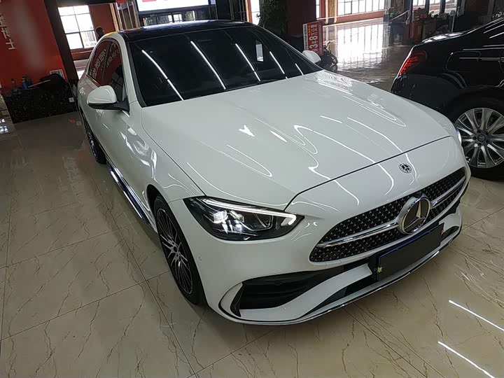 Фото 4 - Mercedes-Benz C-Class