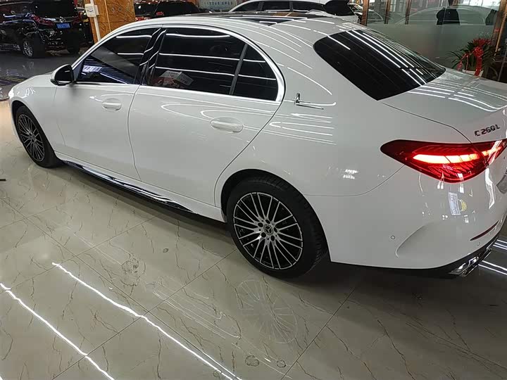 Фото 5 - Mercedes-Benz C-Class