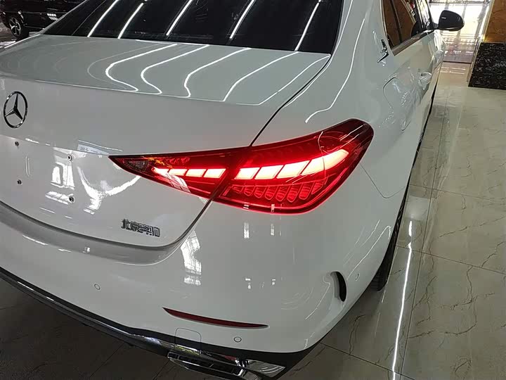 Фото 8 - Mercedes-Benz C-Class