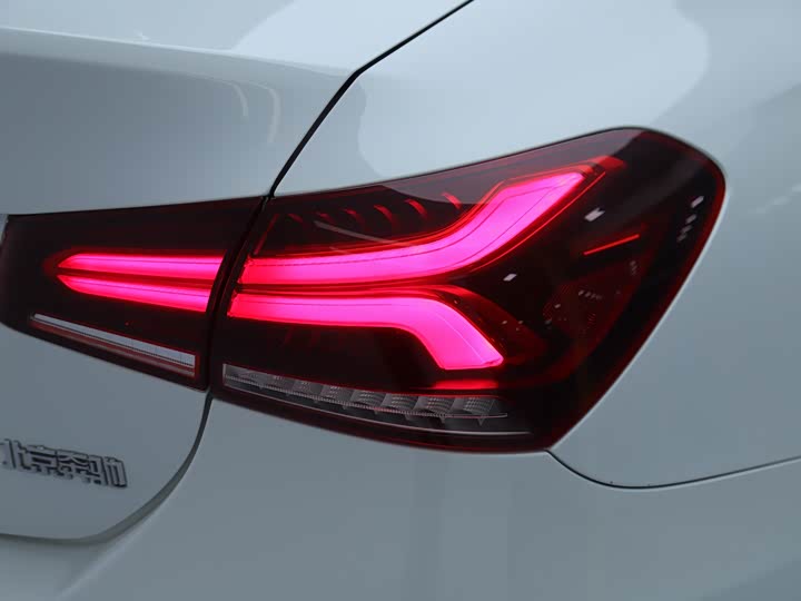 Фото 16 - Mercedes-Benz A-Class