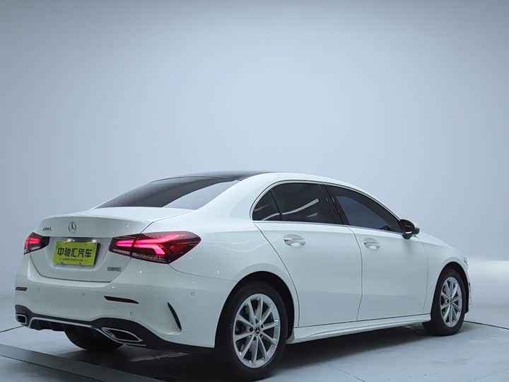 Фото 20 - Mercedes-Benz A-Class