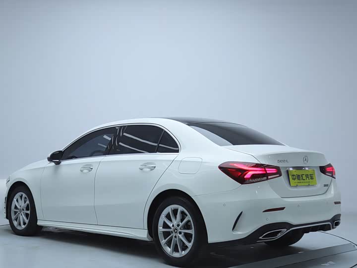 Фото 22 - Mercedes-Benz A-Class