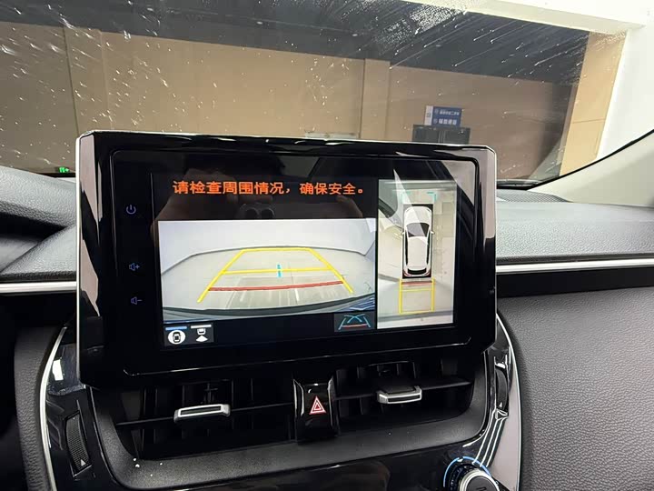 Фото 9 - Toyota Corolla Cross