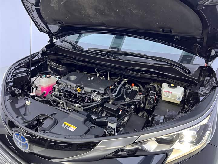 Фото 29 - Toyota Sienna