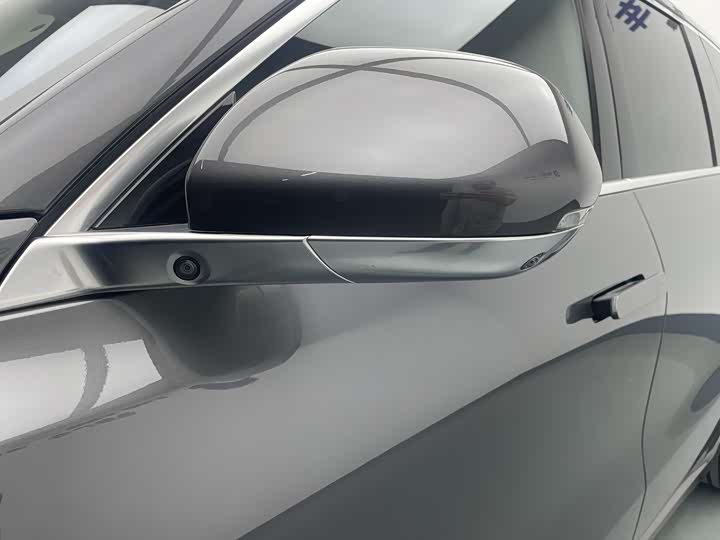 Фото 14 - LiXiang L9