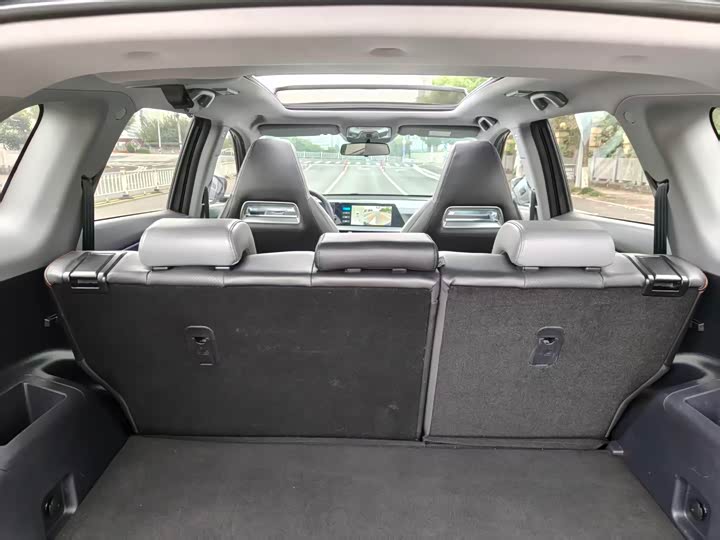 Фото 12 - Changan CS75 Plus