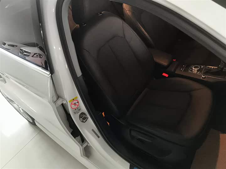 Фото 25 - Audi A3