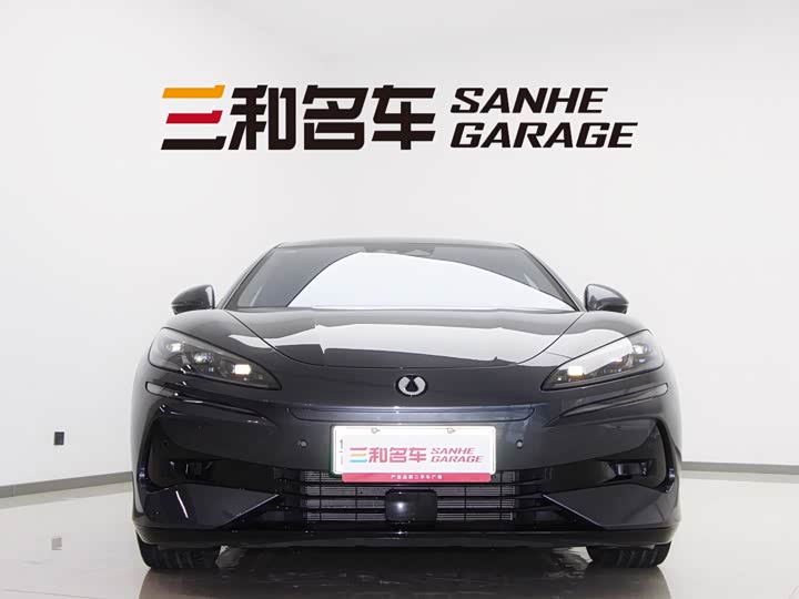 Фото 3 - Denza Z9