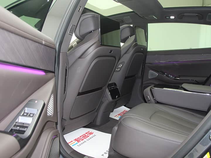 Фото 9 - Denza Z9