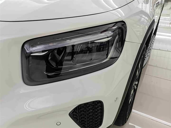 Фото 5 - Mercedes-Benz GLB-Class