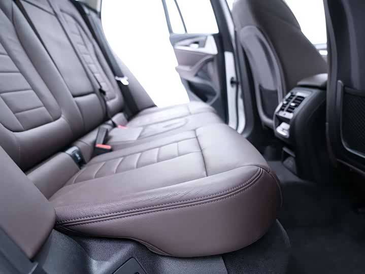 Фото 17 - BMW X3