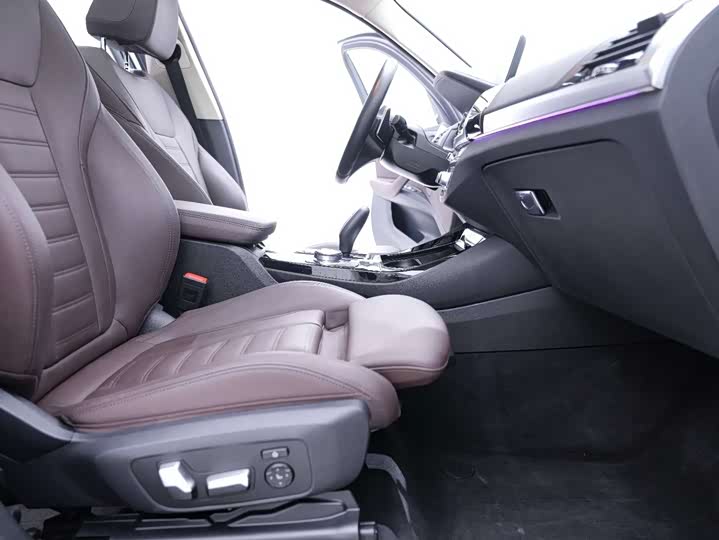 Фото 18 - BMW X3