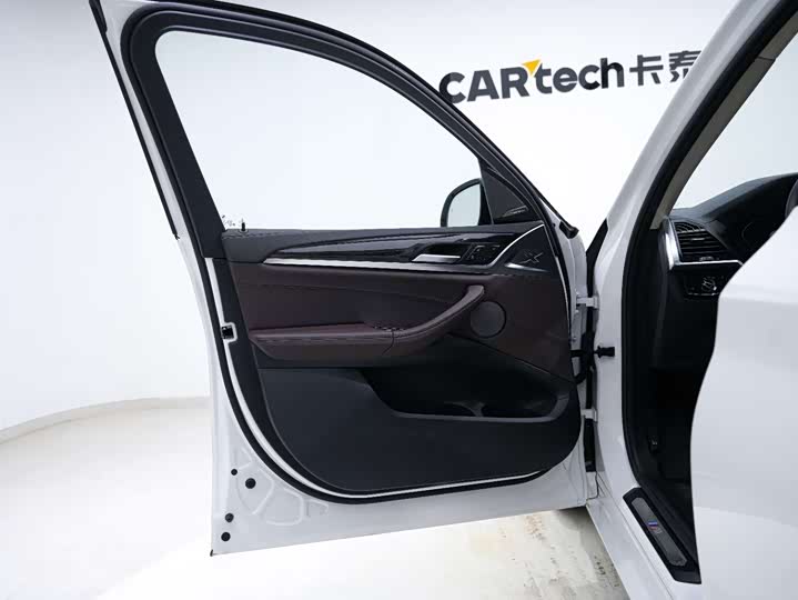 Фото 26 - BMW X3