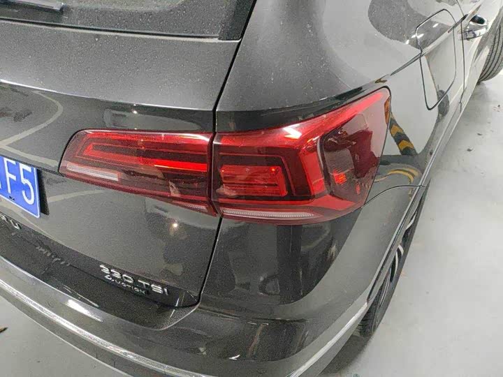 Фото 13 - Volkswagen Tharu