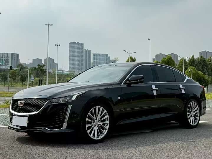 Фото 1 - Cadillac CT5