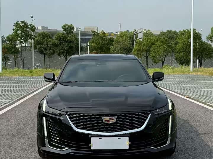 Фото 2 - Cadillac CT5