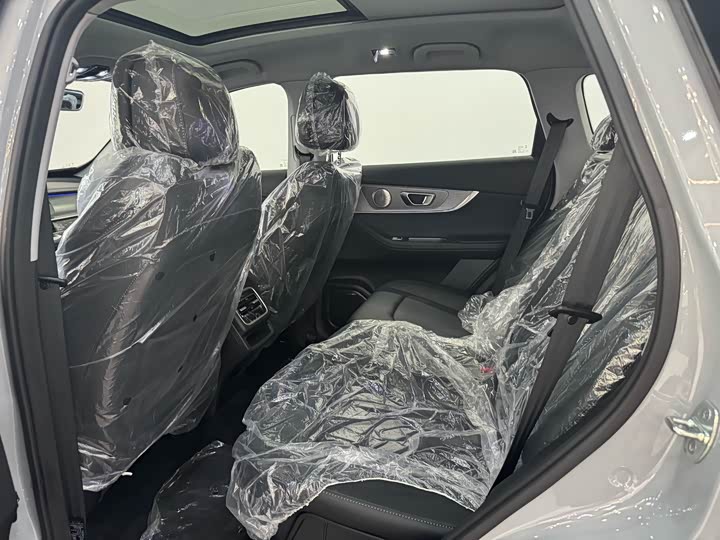 Фото 7 - Chery Tiggo 8 Pro Hybrid