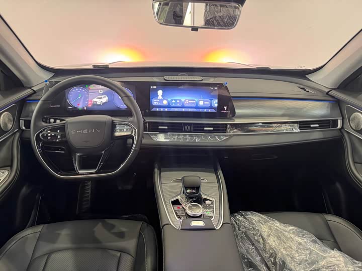 Фото 8 - Chery Tiggo 8 Pro Hybrid