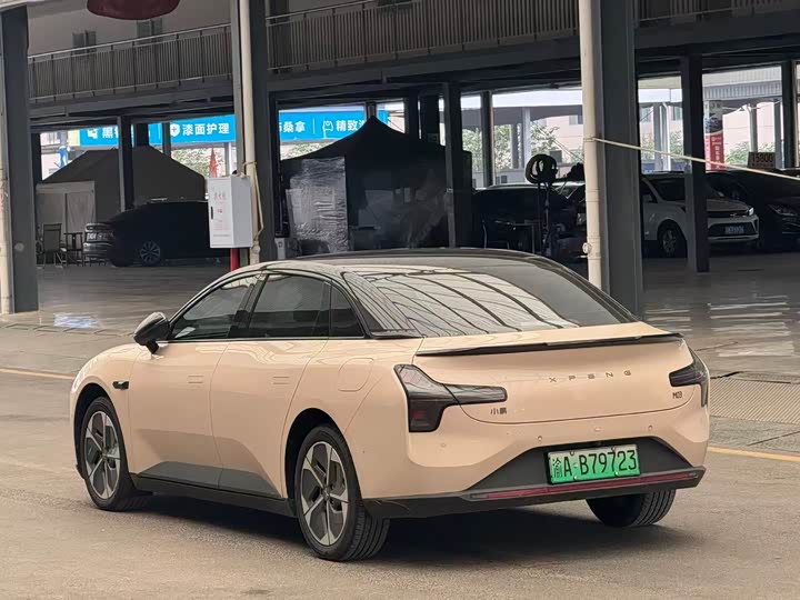 Фото 9 - XPeng Mona M03