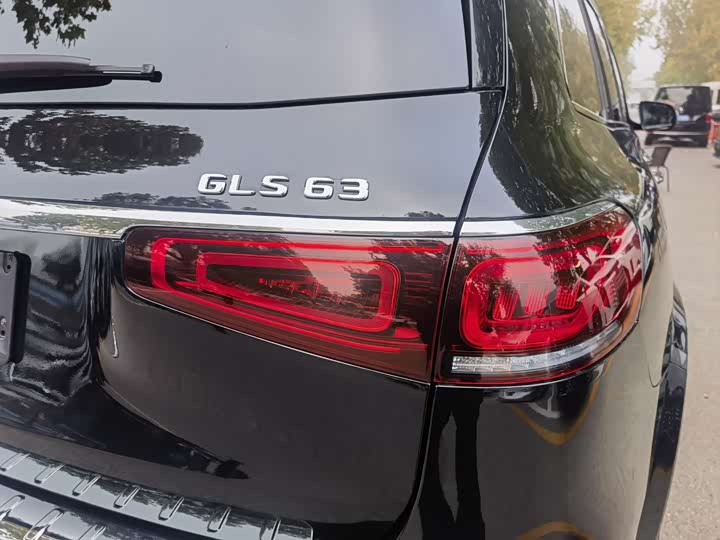 Photo 14 - Mercedes-Benz GLS-Class AMG