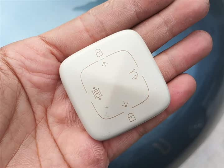 Фото 12 - Zeekr 007